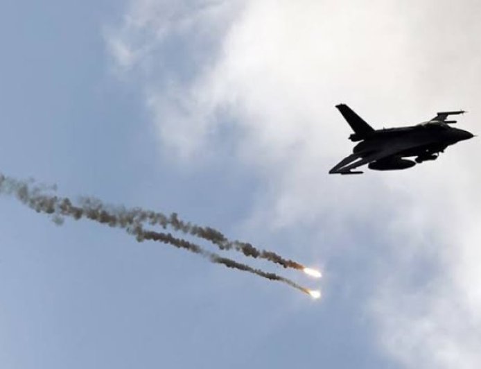 ضربة جوية تستهدف وكر داعش في صلاح الدين